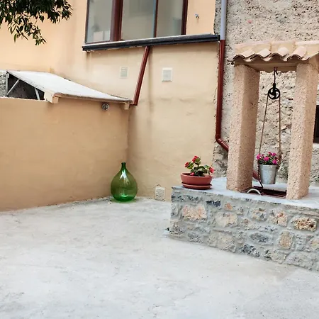 La Rondine Appartement *